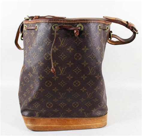 louis vuitton old style bags|oldest louis vuitton bag.